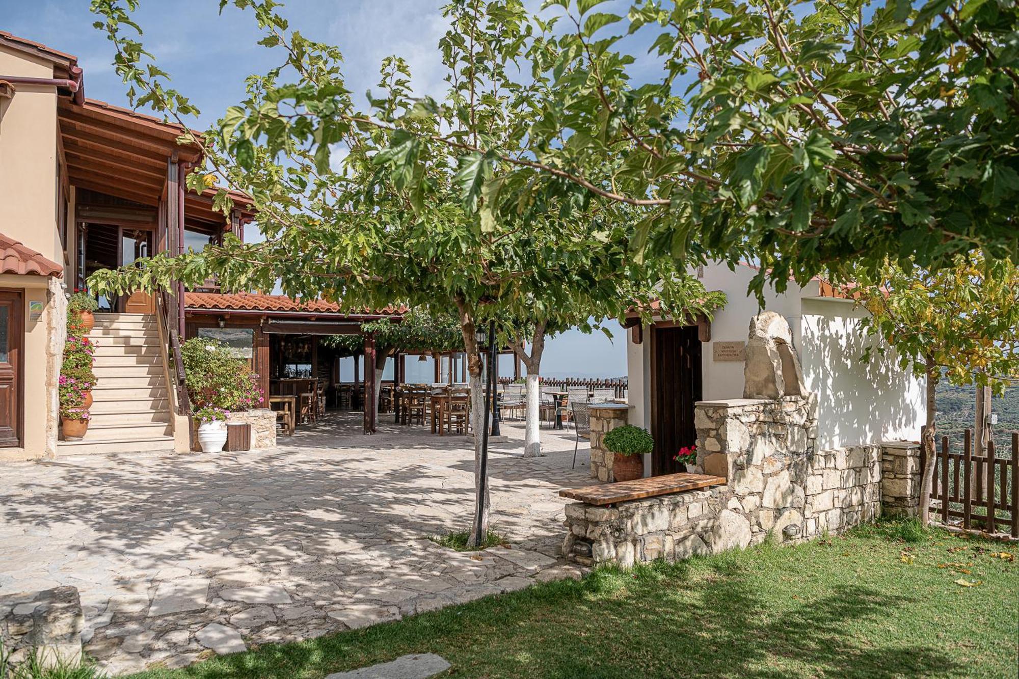 Apartamento Earino Kato Asites Exterior foto